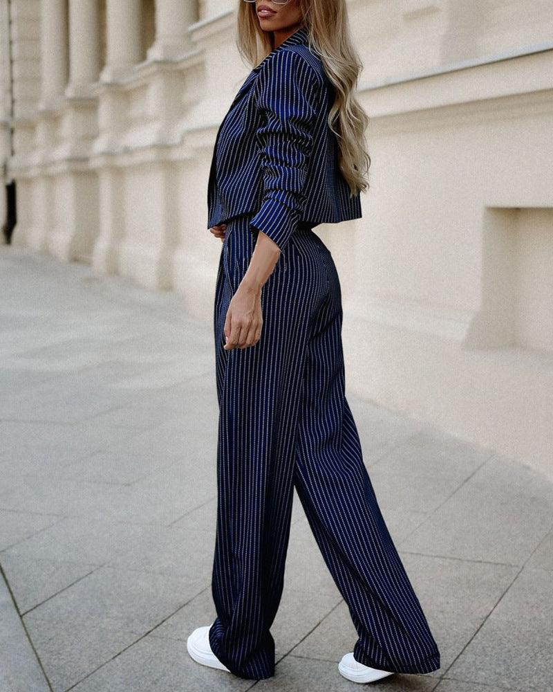 Conjunto Mujer Rayas – Top Crop Solapa y Pantalón Recto