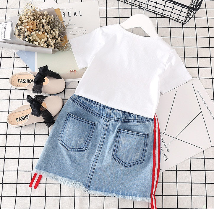 Conjunto Niña Verano - Camiseta Blanca y Falda Vaquera