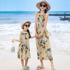 Conjunto Madre e Hija Playa — Chaleco y Falda Larga - Irina Shop