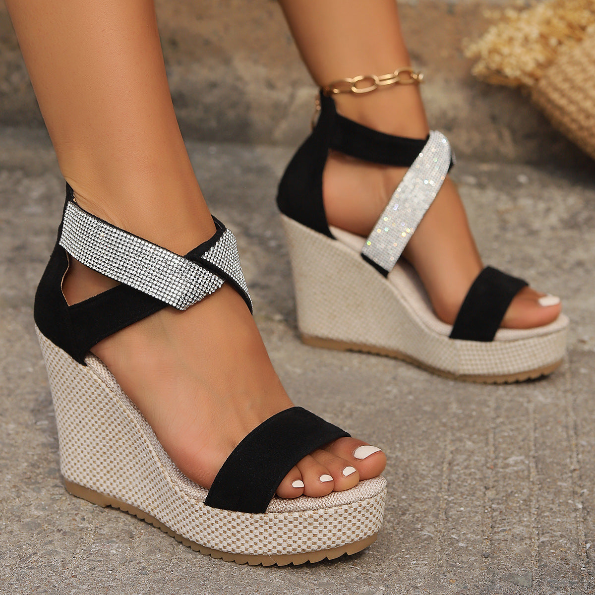 Sandalias cuña alta boca de pez con pedrería mujer