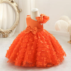 Vestido infantil de princesa en color púrpura con detalles en tul y moño, ideal para fiestas y celebraciones.Vestido infantil de princesa – Tul fiesta niña